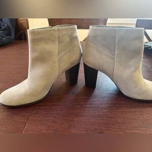 Cole Haan boots NWOT